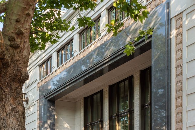 1-bed flat on Apartment 56,, Holland Park Gate, London, £2,450,000
