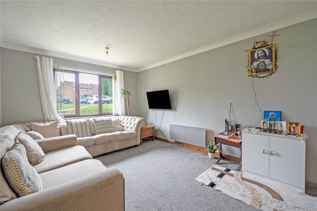 1 Oaklands,, Montargis Way, East Sussex photo 2