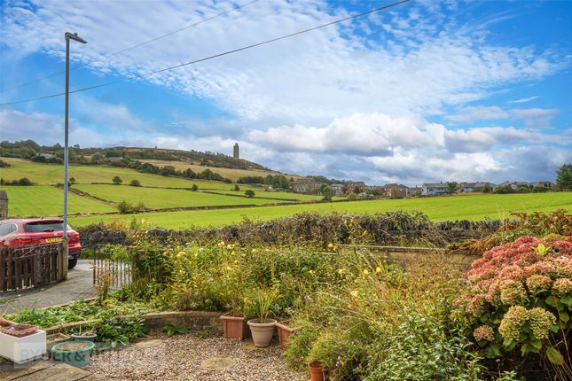 99, New Laithe Hill, West Yorkshire photo 2
