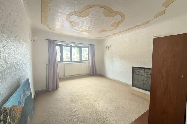 Cennen Cottage, Iscennen Road, Ammanford photo 2
