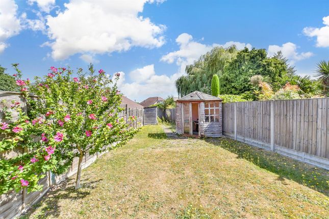 34, Leyton Avenue, Gillingham photo 2