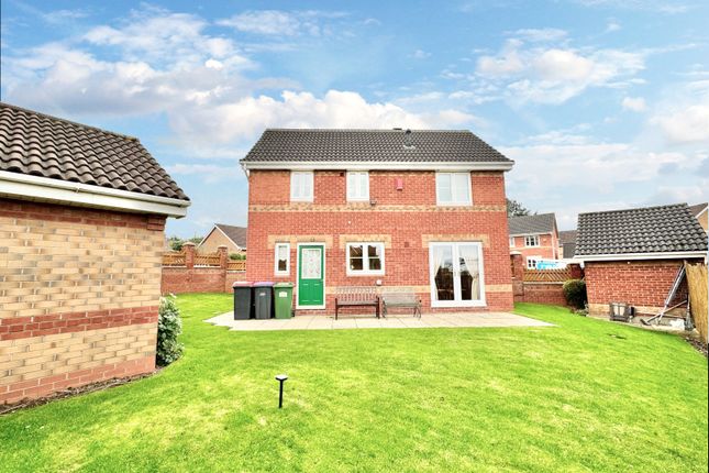 Thumbnail Detached house for sale in Ivy House Paddocks, Ketley, Telford