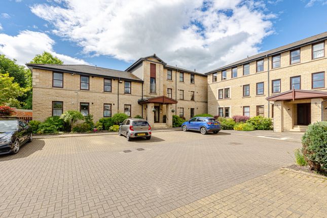 Thumbnail Flat for sale in Boe Court, Dunblane