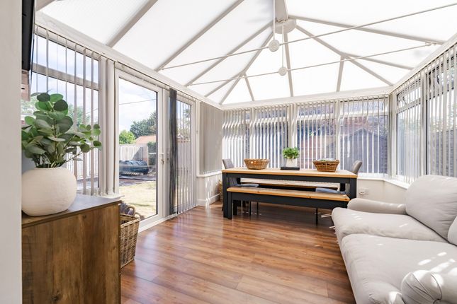 15 Swan Drive, Dereham photo 4
