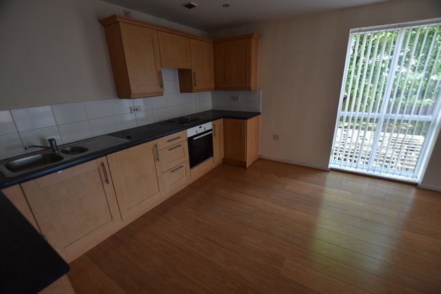 74, Hollin Bank Court, Bolton Road, Blackburn photo 5
