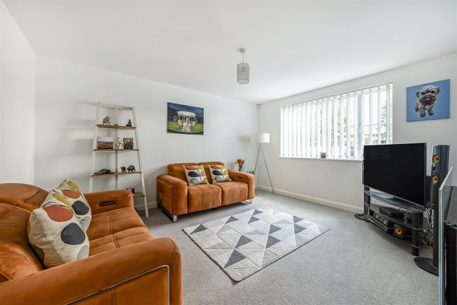 Hillview, 57, Warden Hill Road, Cheltenham photo 4