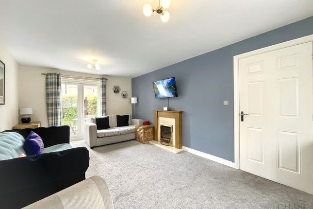 11 Olwen Drive, Hebburn photo 2