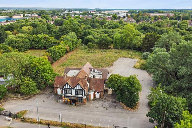 Thumbnail Commercial property for sale in Colnbrook By Pass, Colnbrook, Slough
