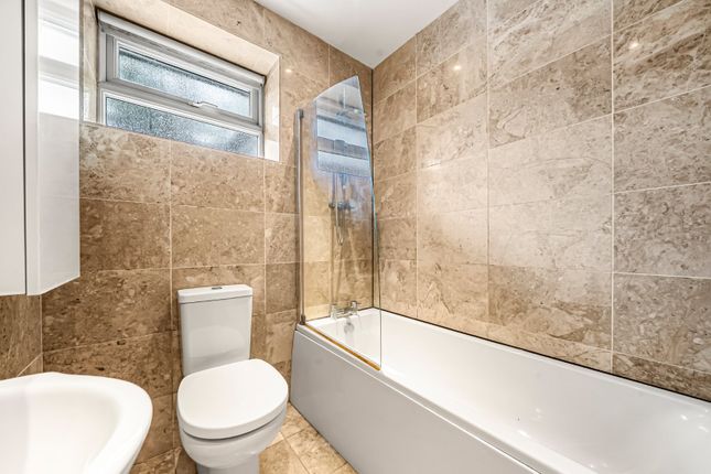 11, Langwith Avenue, Wetherby photo 4