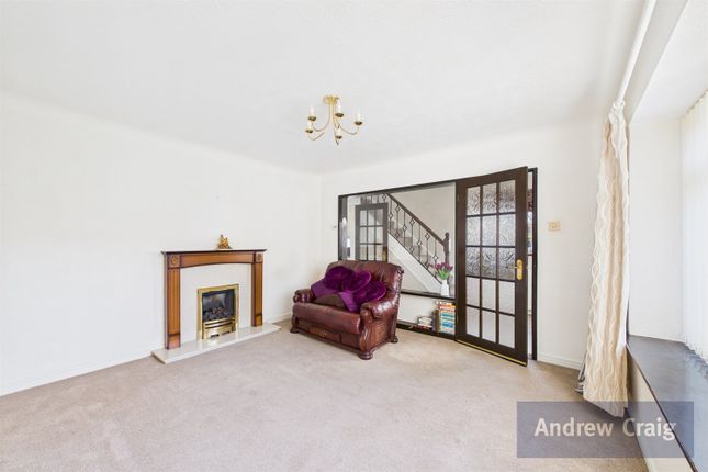 2 Cherry Tree Walk, Hebburn photo 2