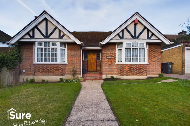 Thumbnail Bungalow to rent in Felden Lane, Felden, Hemel Hempstead, Hertfordshire