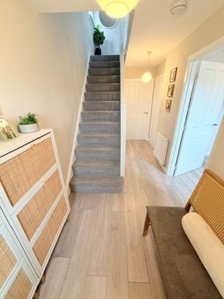 73, Dunnock Road, Dunfermline photo 4