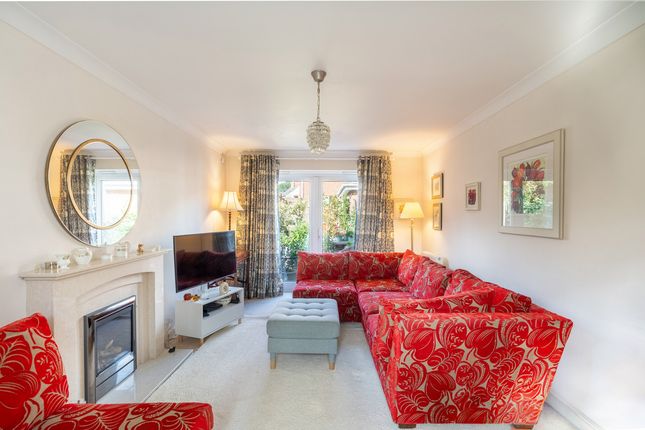 10, Roman Way, Higham Ferrers photo 2