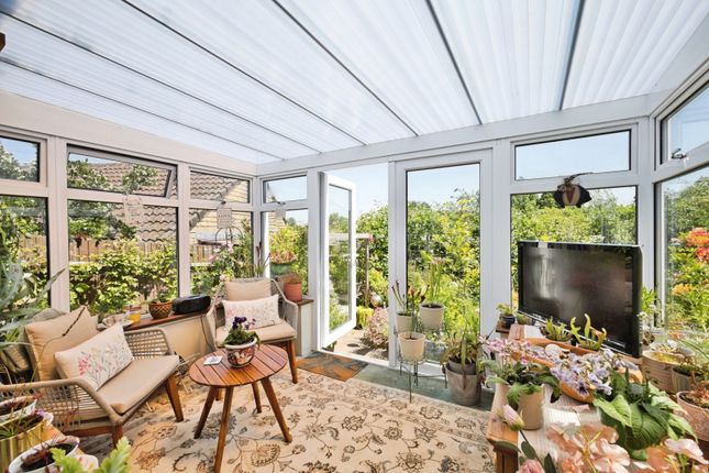 Matching, 5, Walscombe Close, Somerset photo 4