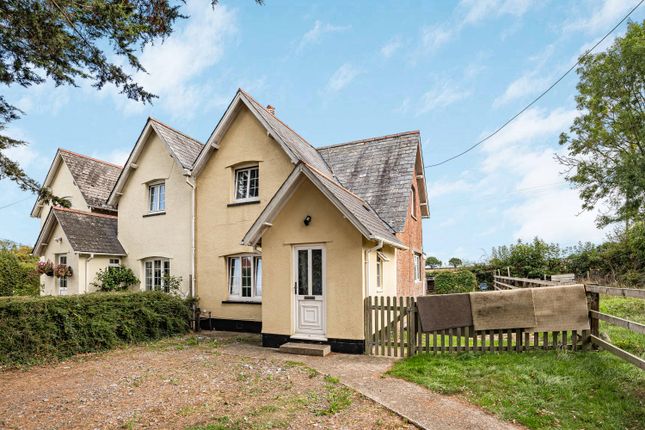 2, Treasbeare Cottages, Exeter photo 5