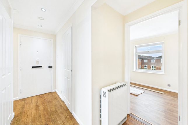 15, Shortridge Court, Witham photo 2