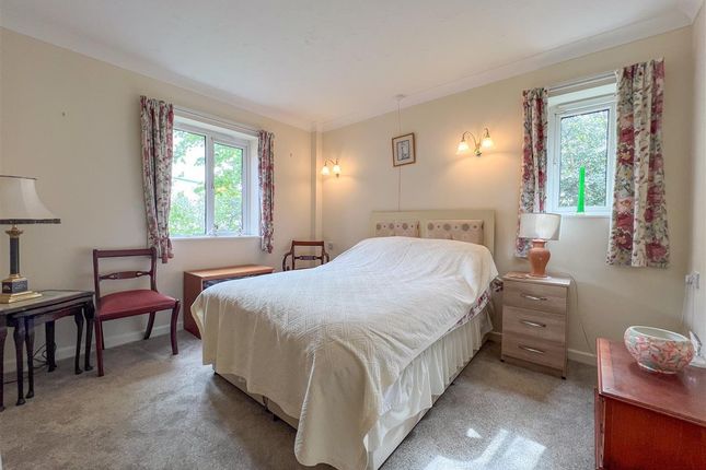 Flat for sale in Barons Court, 998 Old Lode Lane, Solihull