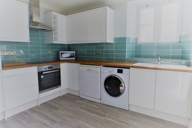 3, Butterfield Court, Bookham,Leatherhead photo 2