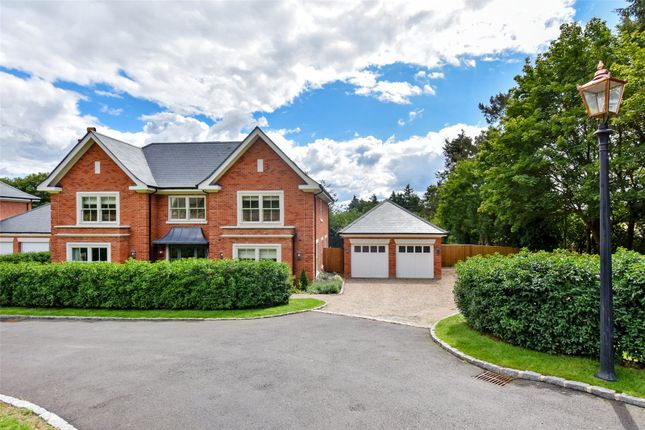 Thumbnail Detached house to rent in Reading Road, Shiplake, Henley-On-Thames, Oxfordshire