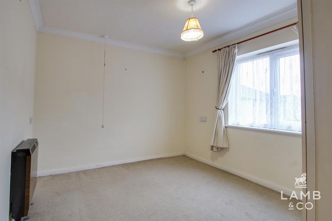 7, East Haven, Clacton-On-Sea photo 4