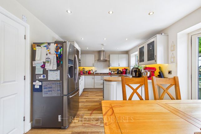 6, Ffordd Y Gwanwyn, Mold photo 3