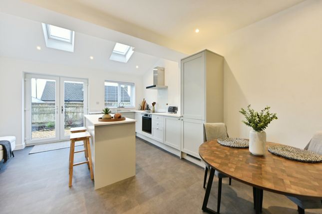 25, Red Lees Avenue, Lancashire photo 4