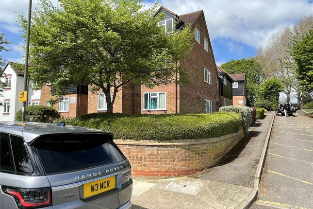 Thumbnail Flat to rent in Prospect Road, Barnet