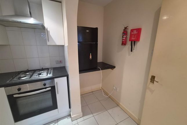 15, Lathom Road, Southport photo 3