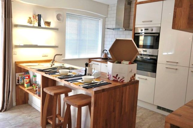 Flat 2, Court Ash House,, Court Ash, Somerset photo 3