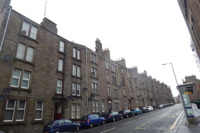 Flat to rent in Provost Road, Dundee