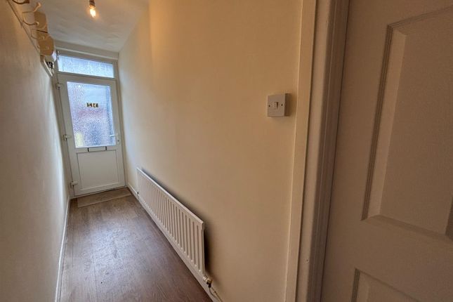 Hanbury Road, Pontypool photo 2