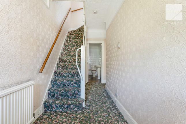36, Hale End Road, London photo 2