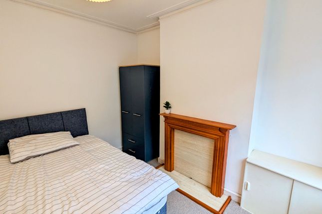 42 Peach Street, Derby photo 3