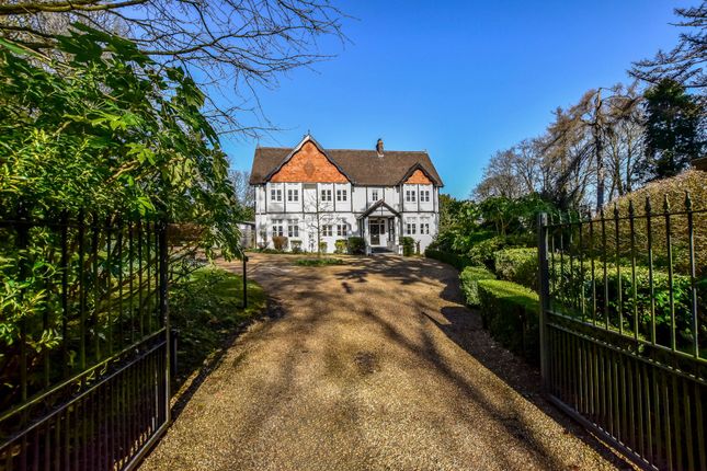 Thumbnail Detached house for sale in Langley Road, Chipperfield