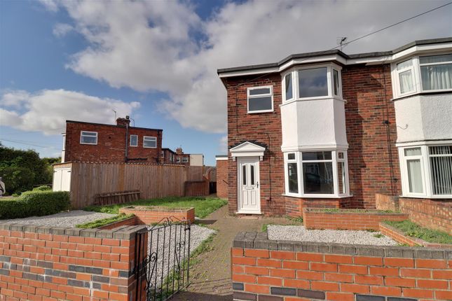 Thumbnail Semi-detached house for sale in Malvern Road, Hull