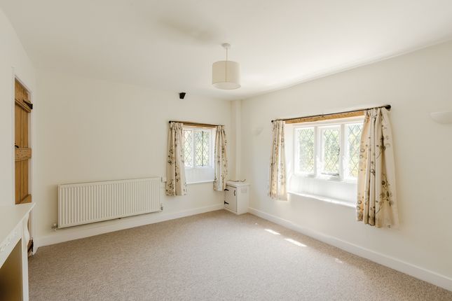1 Woodhill Road, Bristol photo 4