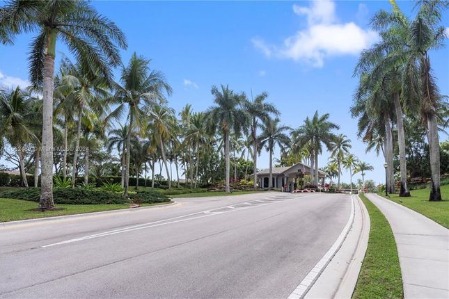 Property for sale in 10575 E Key Dr, Boca Raton, Florida, 33498, United States Of America