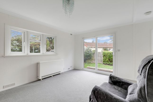 18 Knightwood Drive Killarney Park, Nottingham photo 3