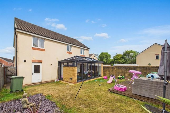 10, Heol Waungron, Kidwelly photo 2