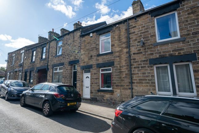 in S70, S73 and S71, Barnsley photo 4