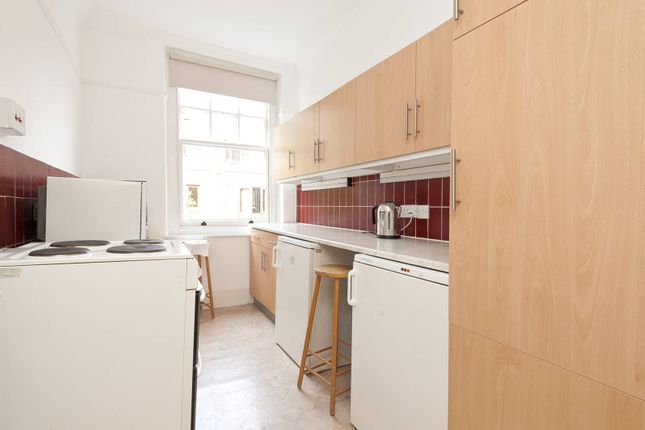 Thumbnail Flat to rent in Greycoat Street, Westminster, London