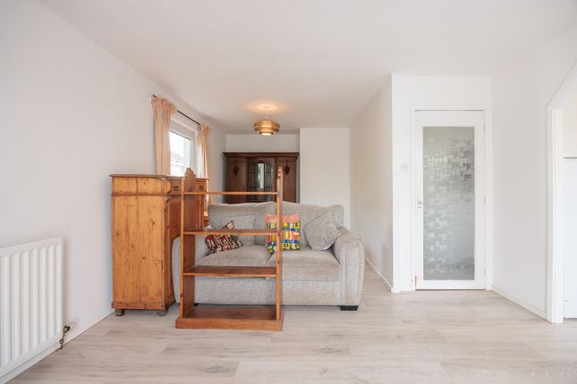 25, Berrydale Road, Blairgowrie photo 4