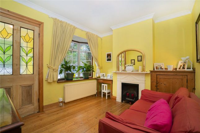 60, Manor Grove, Richmond photo 2