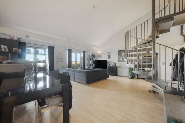 Flat 28, Silverdale House, 1-5, Silverdale, London photo 5