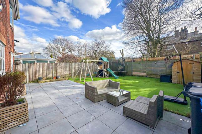 9 Chartwell Grove, Liverpool photo 3