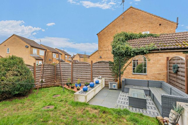 1, Buttercup Close, Stamford photo 2