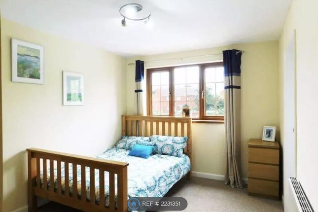 Thumbnail Room to rent in Dyson Close, Walsall