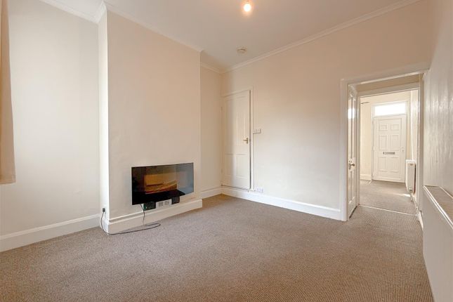 8, Cornwall Road, Derby photo 4