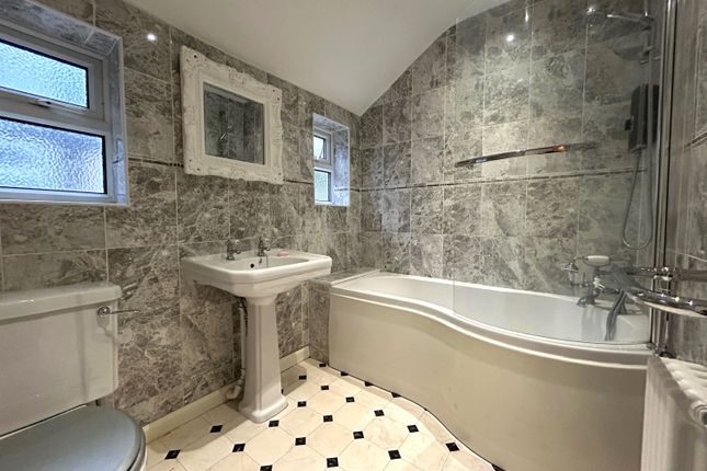 78, Torrington Street, Grimsby photo 5