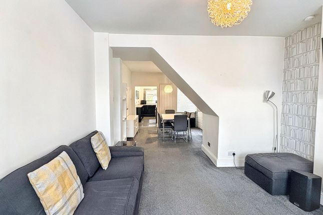 38 Grange Road, Ibstock photo 2